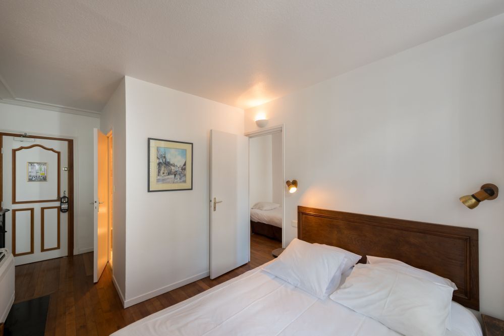 Hotel des Tonneliers Beaune - Superior Quadruple Room